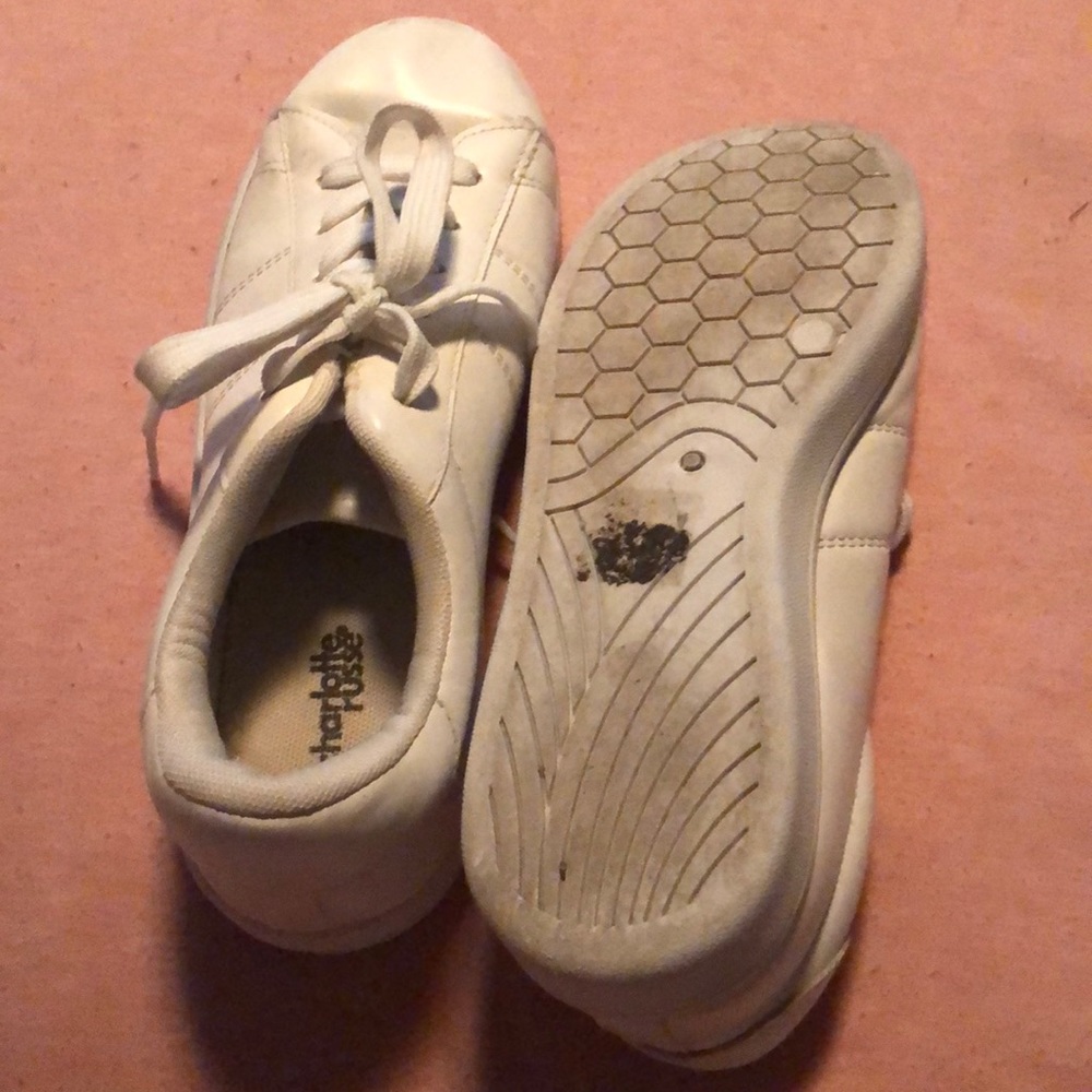 Shoes - Picture 3 of 4